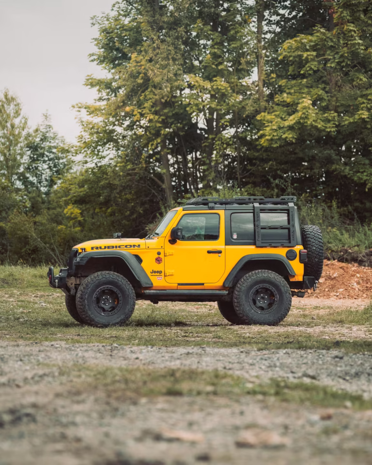 jeep zolty